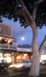 Moon rising over Lahaina